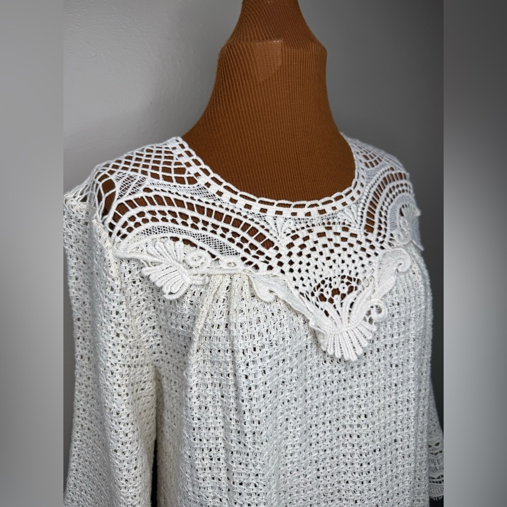 XCVI Cream Crochet Pullover Cotton Blouse Open Weave Size Medium - Picture 2 of 8